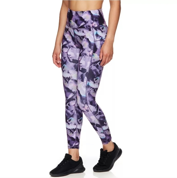 Gaiam Om High-Waisted 7/8 Pocket Leggings | Purple Tie Dye | S - Picture 3 of 8